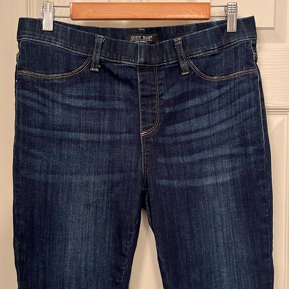 Judy Blue Women’s High Rise Dark Wash Pull‎ On Skinny Jeans Sz 13/31 Stretch - Picture 2 of 12